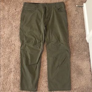 Kuhl Revolvr Dark Gray/Green 36x30 Pants
